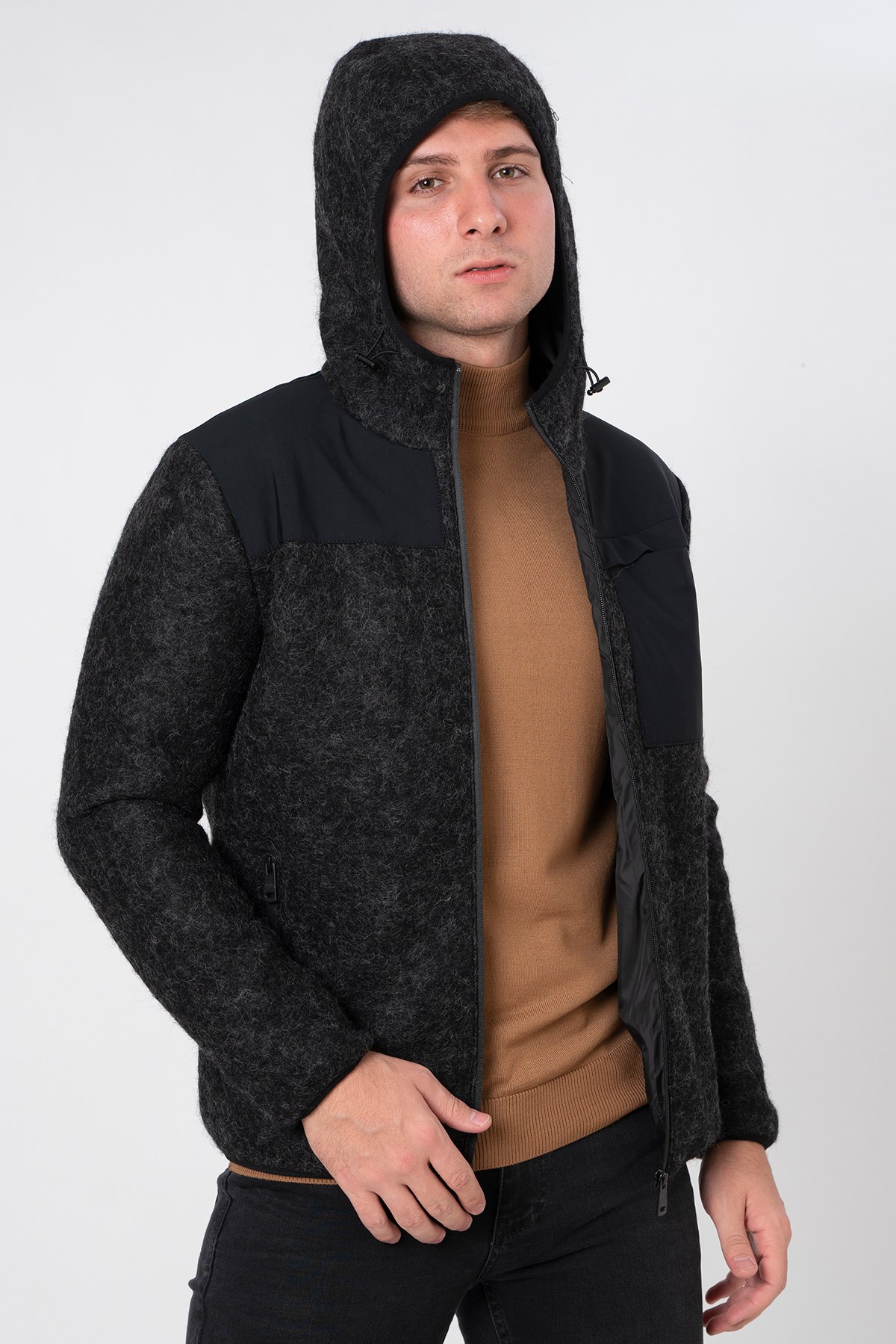 White Stone Eisenstadt Slim Fit Kapüşonlu Mont Siyah