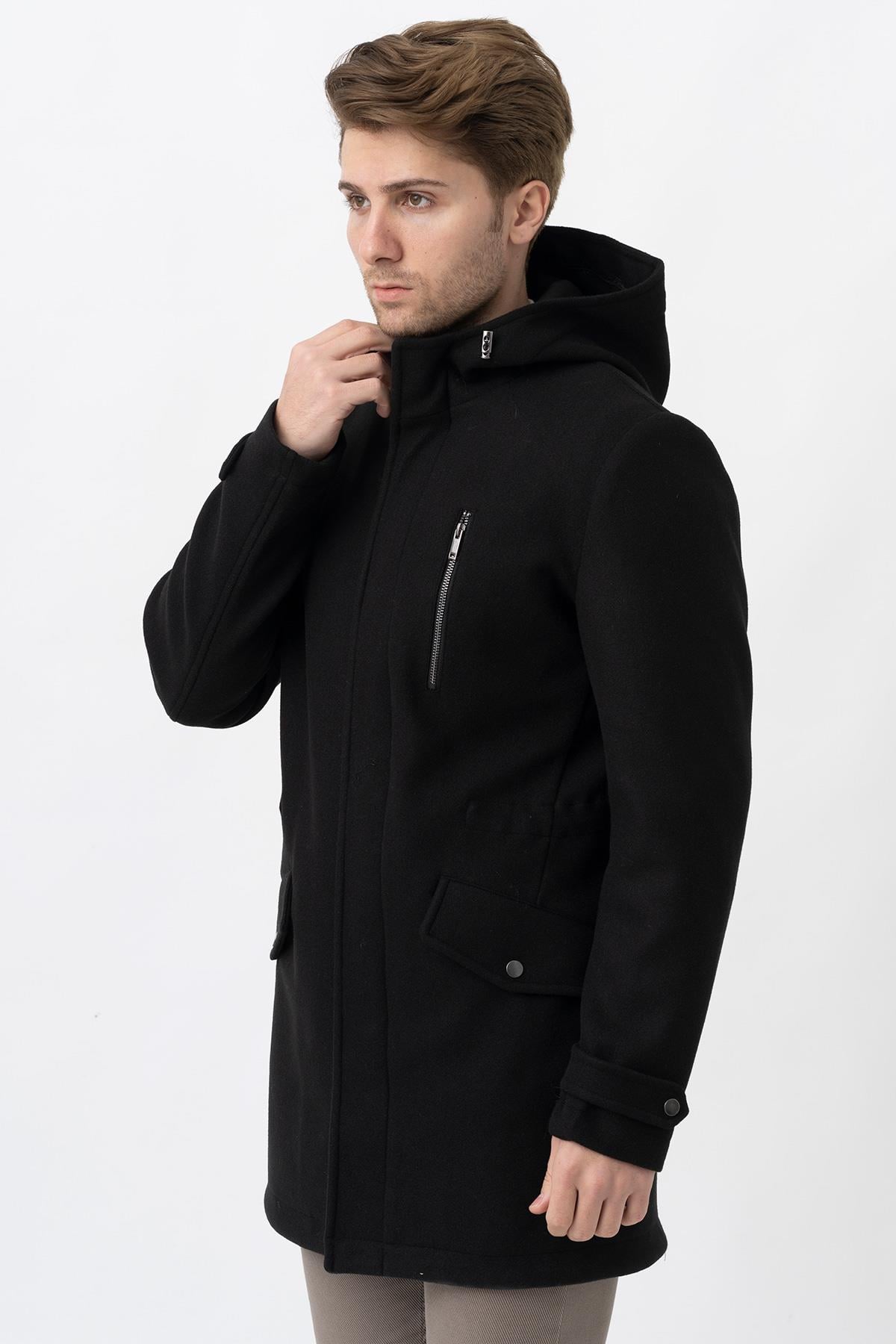 Siyah Slim Fit Kapüşonlu Fermuar Kapamalı Cepli Kaşe Kaban