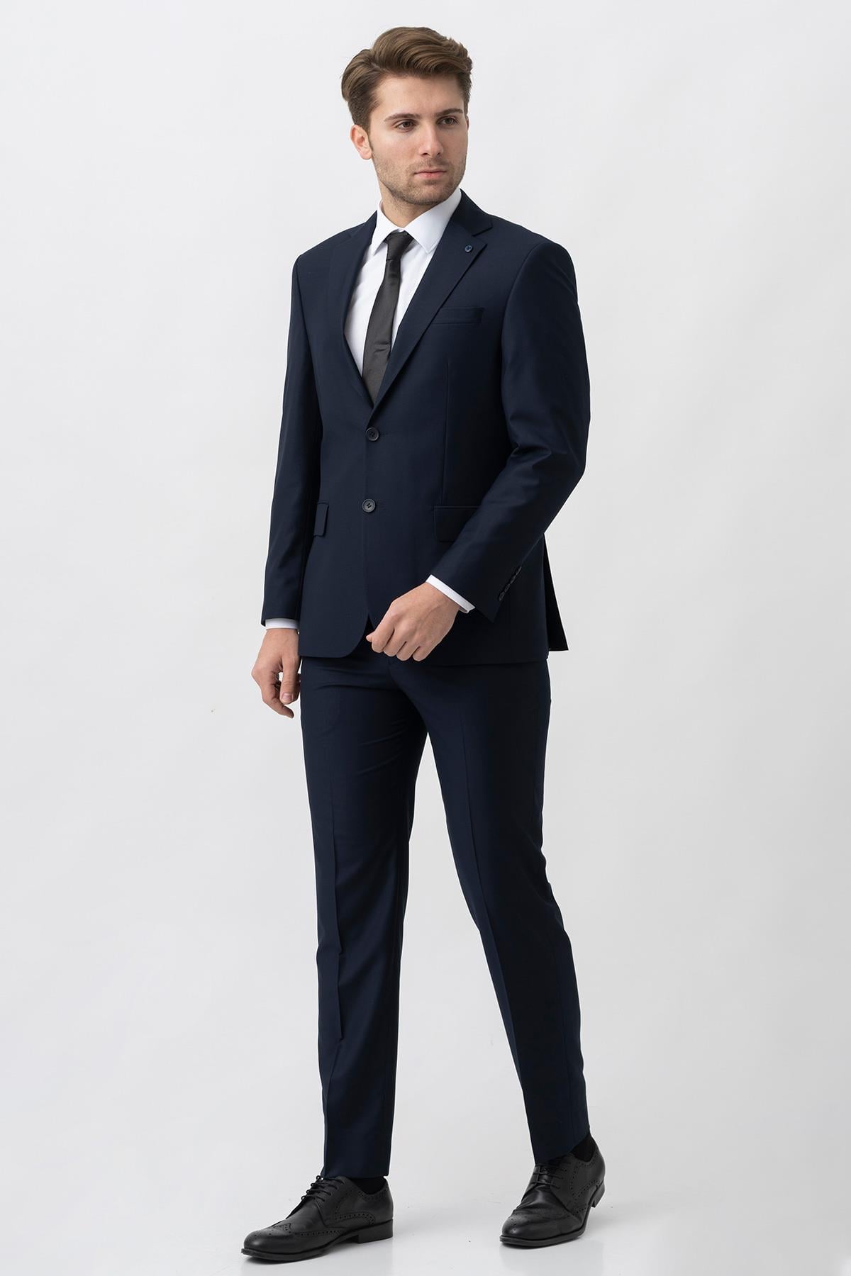 Lacivert Regular Fit Rahat Kalıp Kapaklı Cepli Premium Takım Elbise