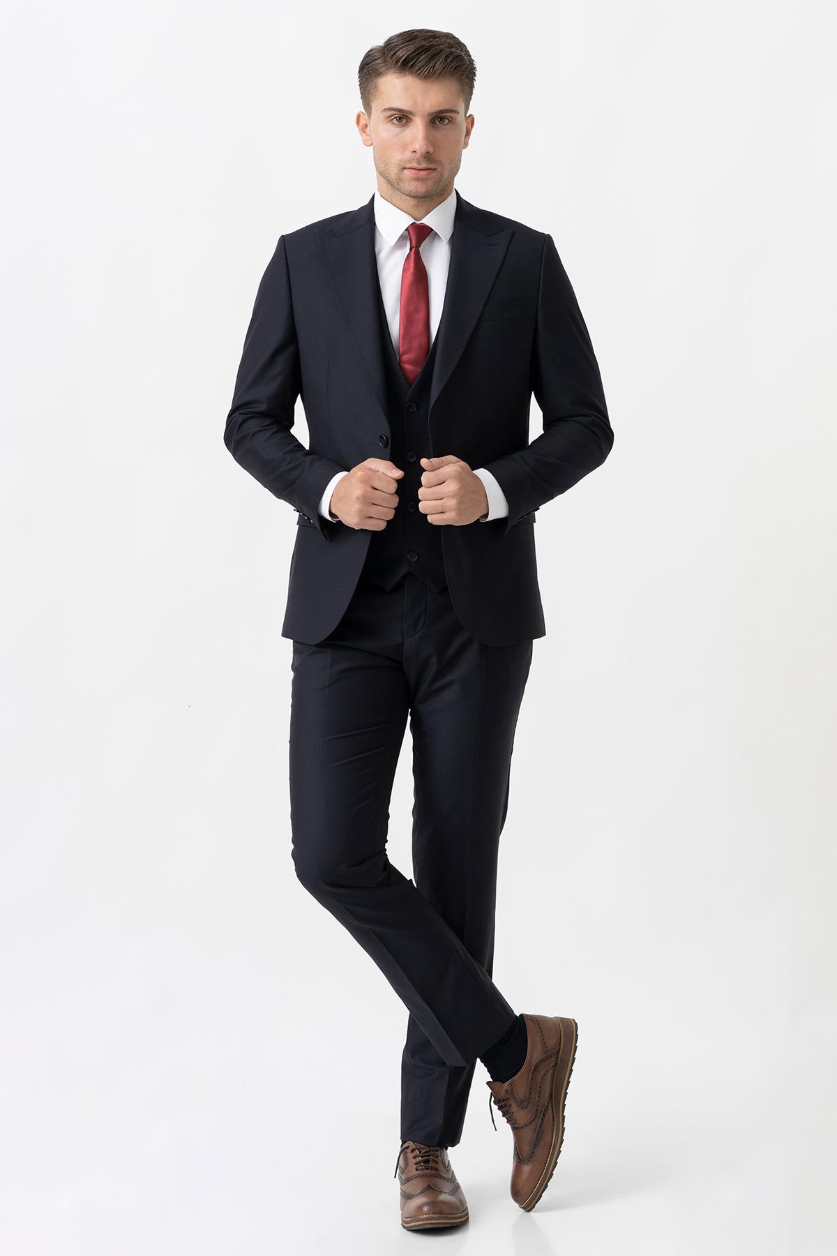 Lacivert Slim Fit Kalıp Yelekli Klasik Esnek Likralı Kapaklı Cepli Takım Elbise