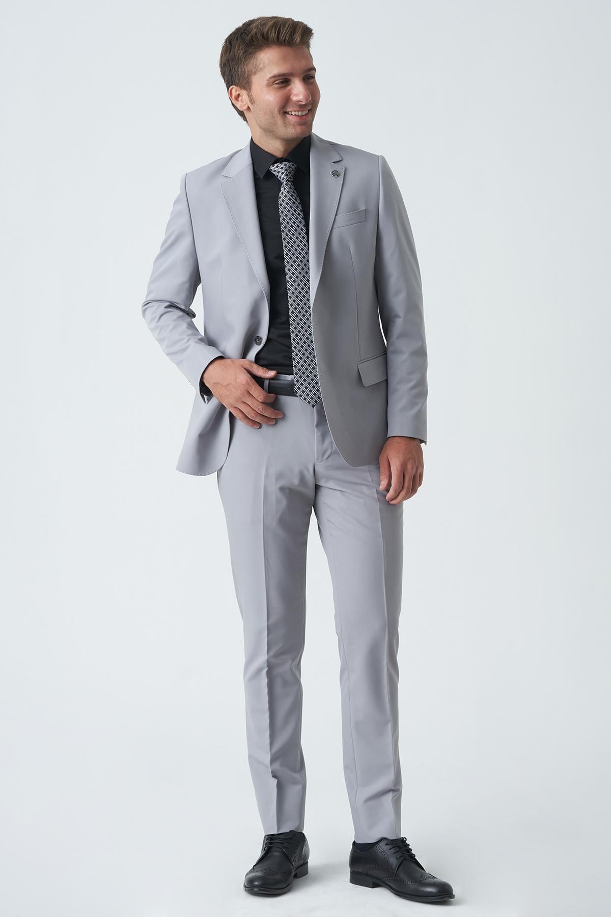 Açık Gri Slim Fit Kalıp Klasik Esnek Likralı Kapaklı Cepli Takım Elbise