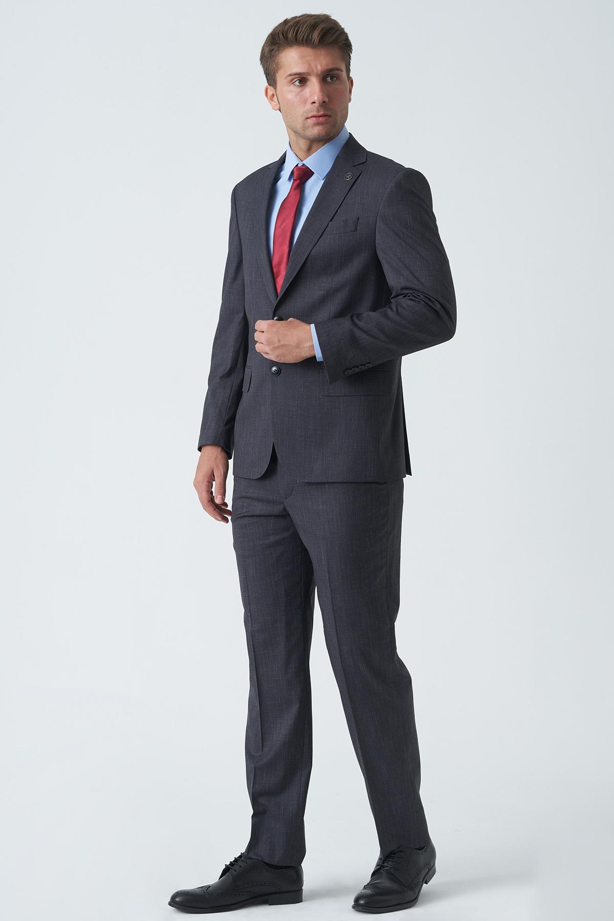 Antrasit Slim Fit Kalıp Efektli Kumaş Esnek Likralı Kapaklı Cepli Takım Elbise
