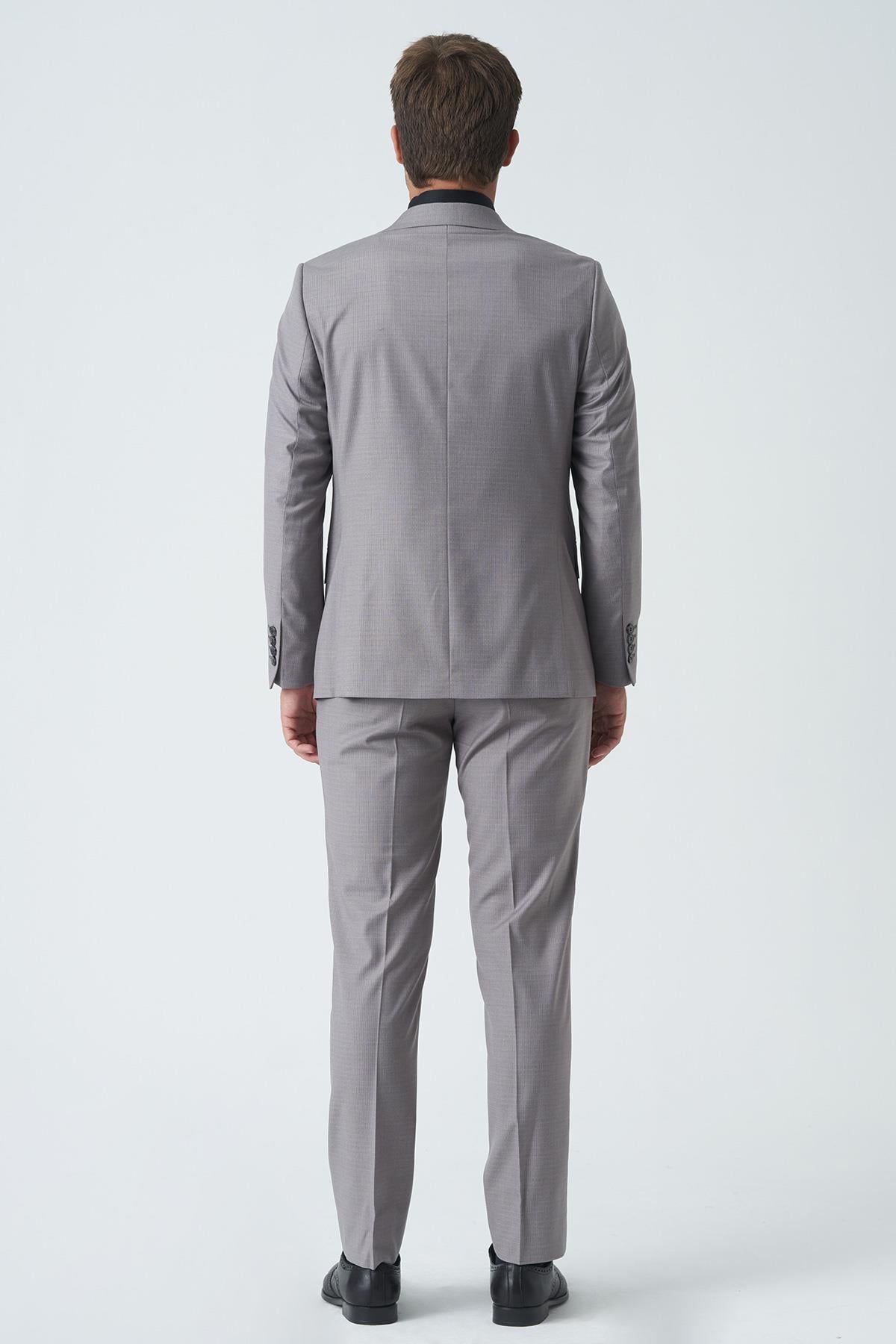 Gri Slim Fit Kalıp Esnek Likralı Kapaklı Cepli Takım Elbise