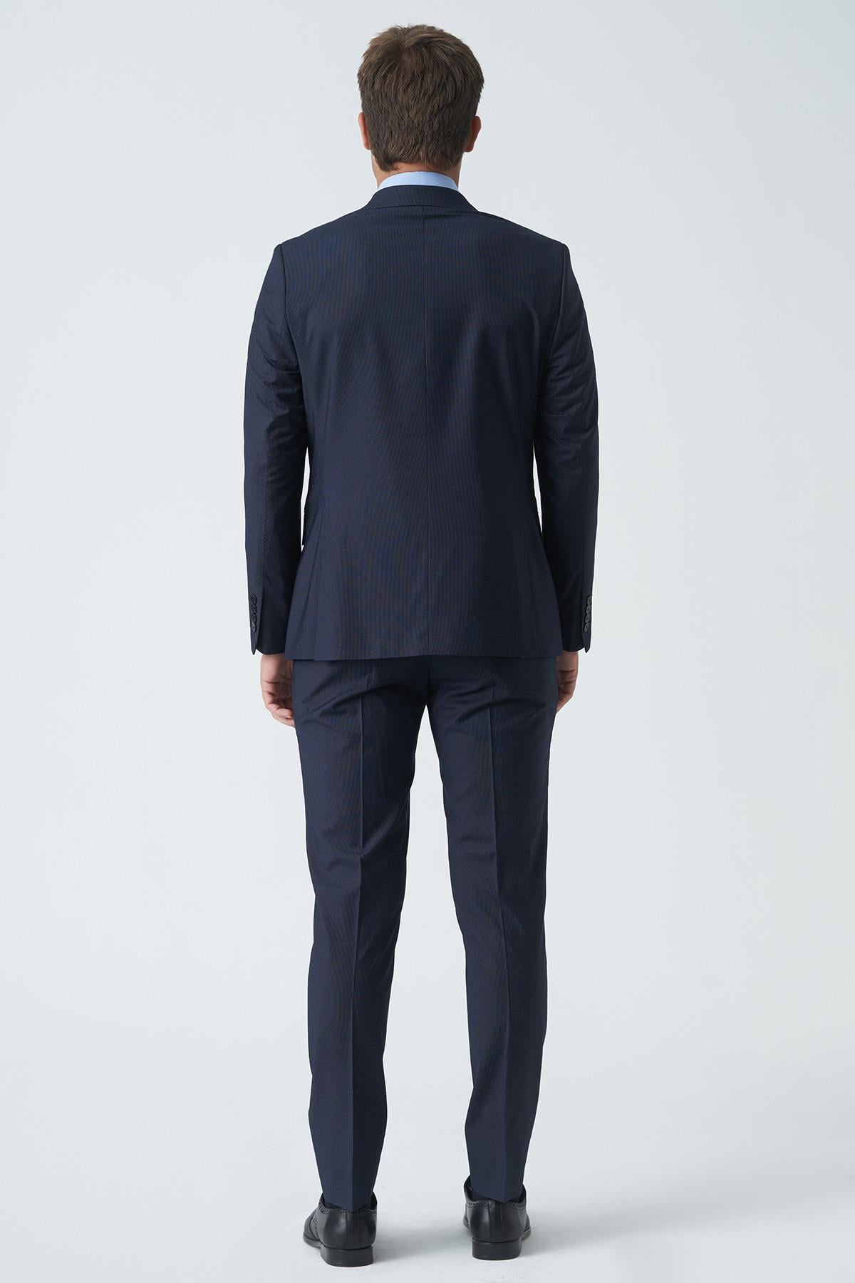 Lacivert Slim Fit Kalıp Esnek Likralı Kapakl Cepli Takım Elbise