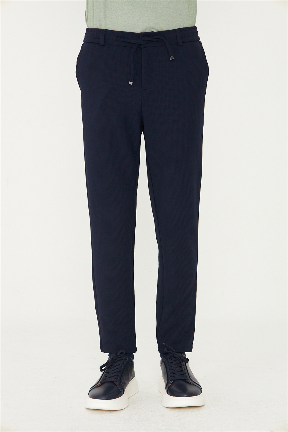 Lacivert Modern Kesim Bağcıklı Smart Casual Jogger Pantolon