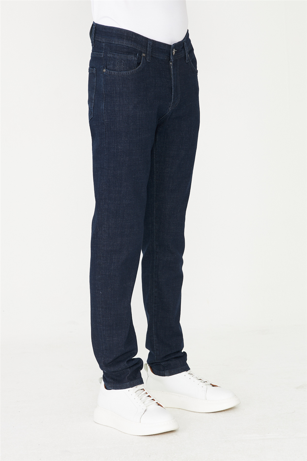 Lacivert Klasik Duruşlu Günlük Denim Pantolon
