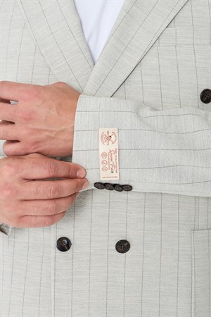 Açık Gri Kruvaze İnce Çizgili 6 Drop Regular Fit Takım Elbise