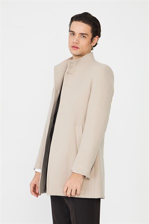 Bej Dik Yaka Astarlı İç Cepli Kaşe Kaban Regular Fit