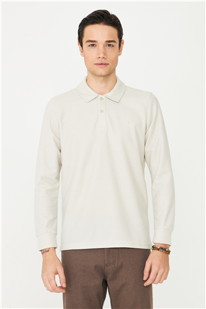 Bej Mikro Dokulu Uzun Kollu Polo Yaka Üst