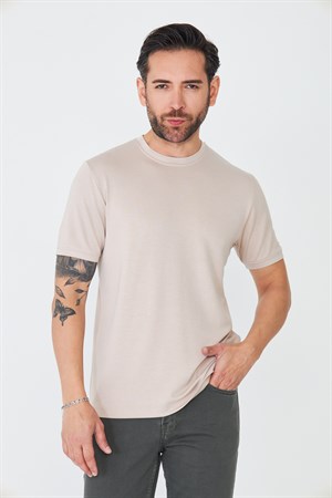 Bej Sıfır Yaka Basic Tişört