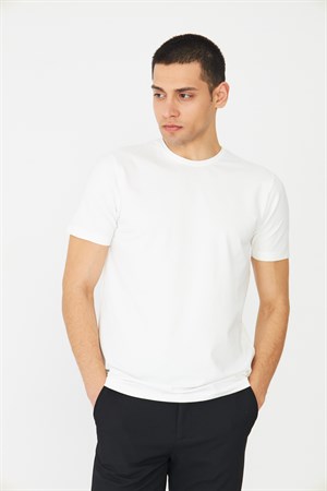 Beyaz Bisiklet Yaka Basic Erkek T-Shirt