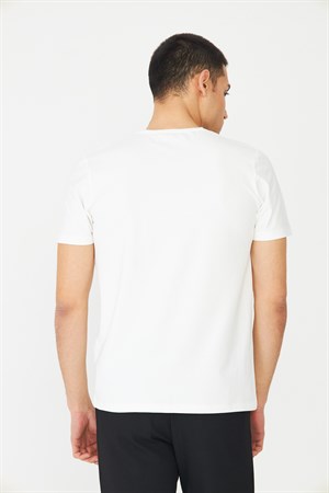 Beyaz Bisiklet Yaka Basic Erkek T-Shirt