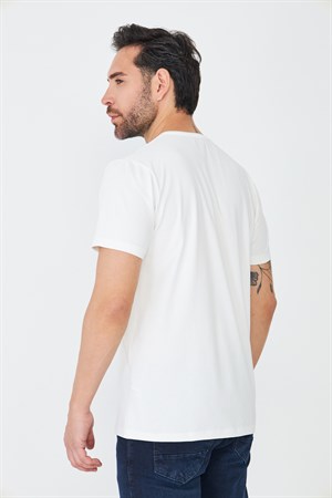 Beyaz Bisiklet Yaka Basic T-Shirt
