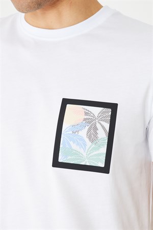 Beyaz Bisiklet Yaka Baskı Detaylı Erkek T-Shirt