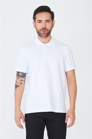 Beyaz Çift Düğmeli Klasik Polo Yaka Tişört