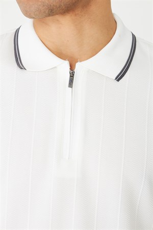 Beyaz Fermuarlı Polo Yaka Erkek T-Shirt