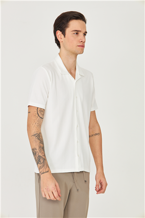 Beyaz Gömlek T-Shirt 