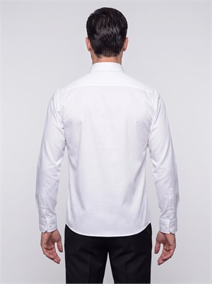 Beyaz Non-Iron Pamuklu Dynamic Fit Erkek Uzun Kollu Gömlek