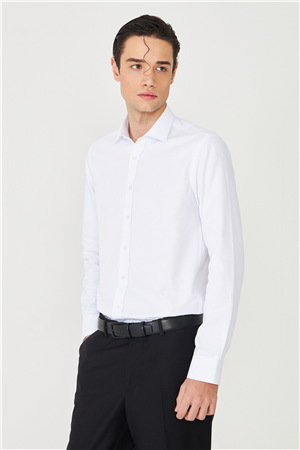 Beyaz Normal Fit Rahat Kesim Dört Mevsim Uzun Kollu Gömlek