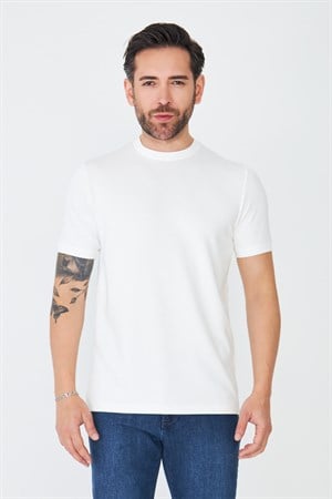 Beyaz Sıfır Yaka Basic T-shirt
