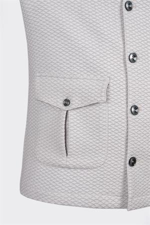 Beyaz Rahat Kesim iki Cepli Düğmeli Desenli Gömlek Ceket