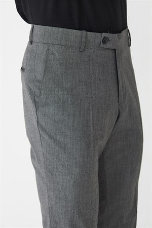 Gri Erkek Modern Kalıp Klasik Kumaş Pantolon