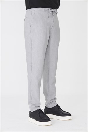 Gri İnce Çizgili Erkek Jogger Spor Pantolon