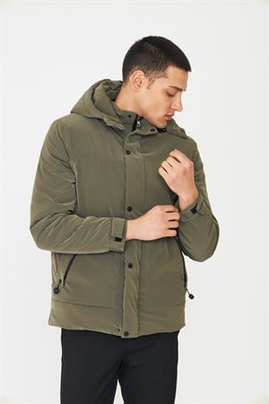 Haki Modern Kesim Kapüşonlu Haki Erkek Şişme Mont