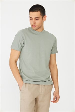 Haki Yeşil Basic Bisiklet Yaka Erkek T-Shirt