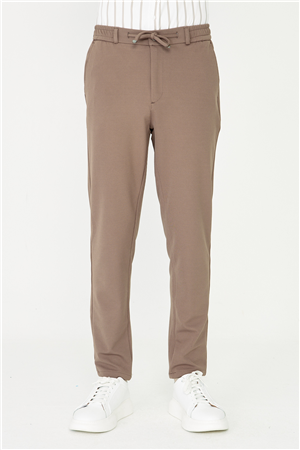 Kahverengi İnce Çizgili Dokulu Modern Kesim Bağcıklı Smart Casual Pantolon
