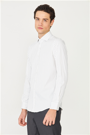 Lacivert İnce Çizgili Uzun Kollu Gömlek Slim Fit