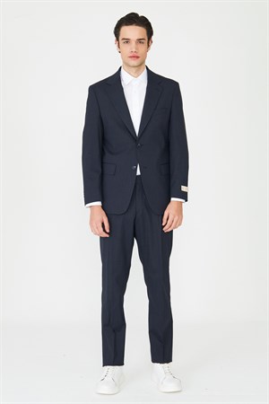 Lacivert İnce Dokulu Modern Slim Fit Klasik Yaka Premium Takım Elbise