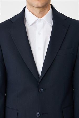 Lacivert Modern Slim Fit Dokulu Kumaş Şık Klasik Yaka Zamansız Takım Elbise