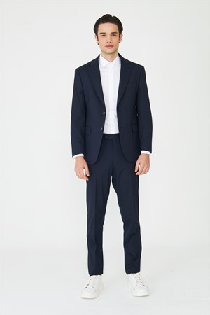 Lacivert Modern Slim Fit Dokulu Kumaş Şık Klasik Yaka Zamansız Takım Elbise