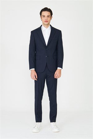 Lacivert Modern Slim Fit Dokulu Kumaş Şık Klasik Yaka Zamansız Takım Elbise
