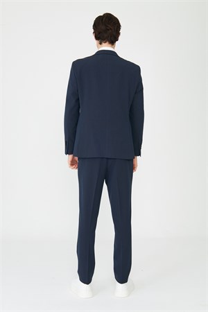 Lacivert Modern Slim Fit İnce Dokulu Kumaş Klasik Kesim Takım Elbise