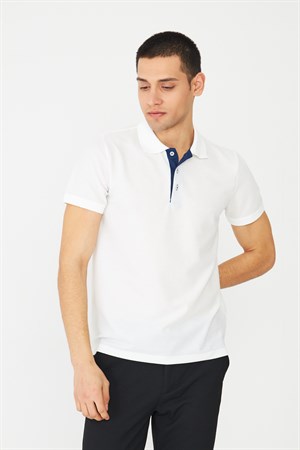 Beyaz Modern Kesim Polo Yaka Erkek T-Shirt