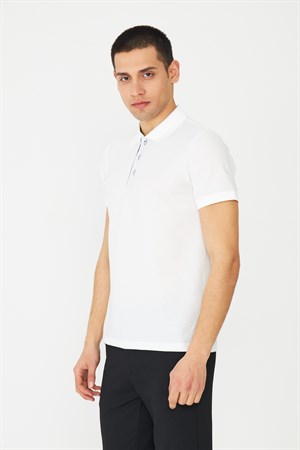Beyaz Modern Kesim Polo Yaka Erkek T-Shirt