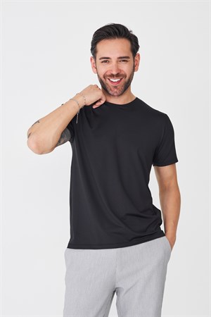 Siyah Bisiklet Yaka Basic Tişört