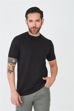 Siyah Bisiklet Yaka Basic T-shirt