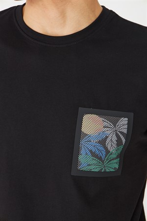 Siyah Bisiklet Yaka Baskılı T-Shirt