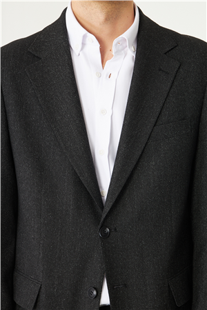 Siyah Balıksırtı Desenli Blazer Ceket