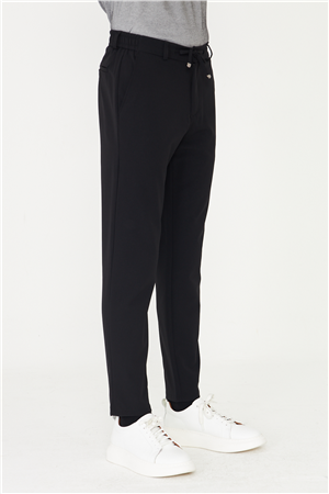 Siyah Bağcıklı Bel Detaylı Dar Paça Şehir Stili Jogger Pantolon