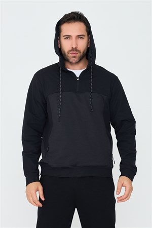 Siyah Kapüşonlu Yarım Fermuarlı Yandan Cepli Erkek Sweatshirt