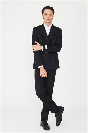 Siyah Sivri Yaka Kruvaze Modern Kesim Erkek Takım Elbise