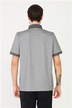 Siyah/Beyaz Polo Yaka T-Shirt 