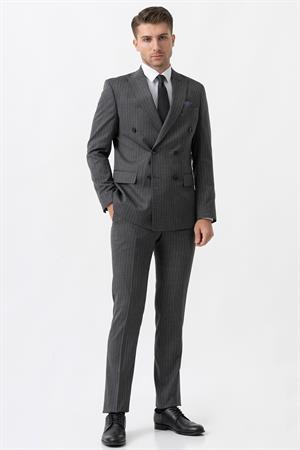 Açık Gri Uyumlu Beyaz İnce Çizgili Slim Fit Kalıp Kruvaze Premium Takım Elbise