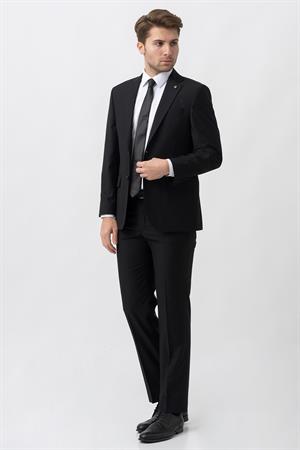 Siyah Regular Fit Rahat Kalıp Kapaklı Cepli Premium Takım Elbise
