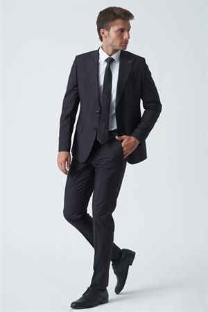 Siyah Slim Fit Kalıp Esnek Likralı Kapaklı Cepli Takım Elbise