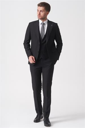 Siyah Slim Fit Kalıp Yelekli Klasik Esnek Likralı Kapaklı Cepli Takım Elbise